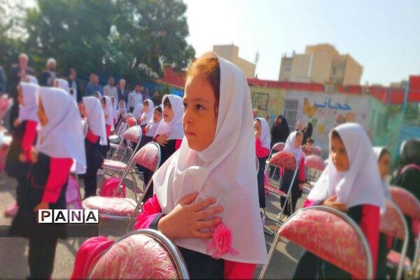 مراسم جشن شکوفه‌ها منطقه ۱۶ شهر تهران