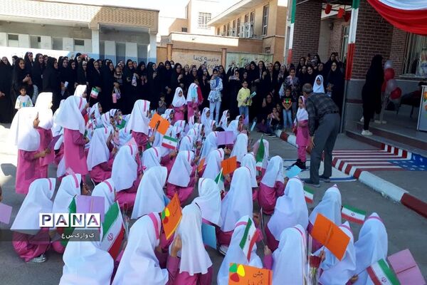 جشن شکوفه‌ها در مدارس شادگان