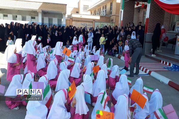 جشن شکوفه‌ها در مدارس شادگان