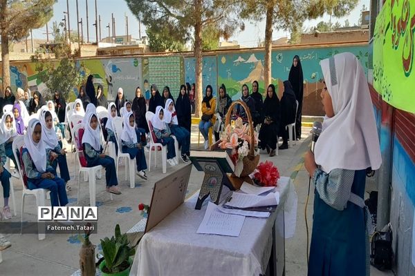 آیین «جشن شکوفه ها» در شهرستان بام و صفی آباد