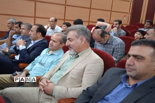 مراسم تقدیر از پرسنل  فوریت‌های پزشکی در روز اورژانس در محمودآباد