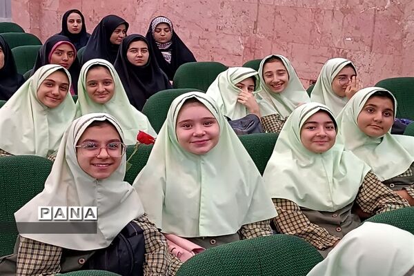 برگزاری همایش معلم سلام در البرز