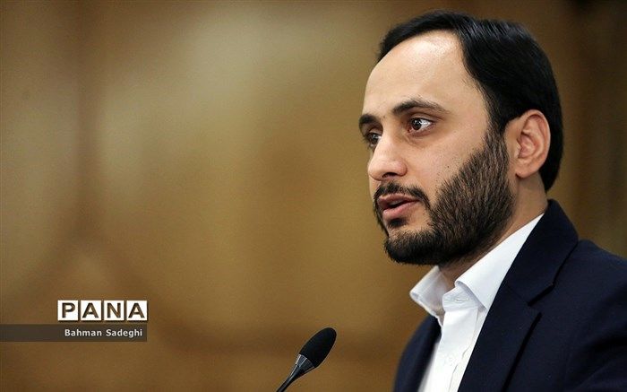 دانش‌آموز امروز نسبت به موضوعات مختلف فهم و درک درستی دارد