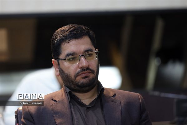 نشست هم اندیشی اولین جشنواره بین المللی رسانه خورشید