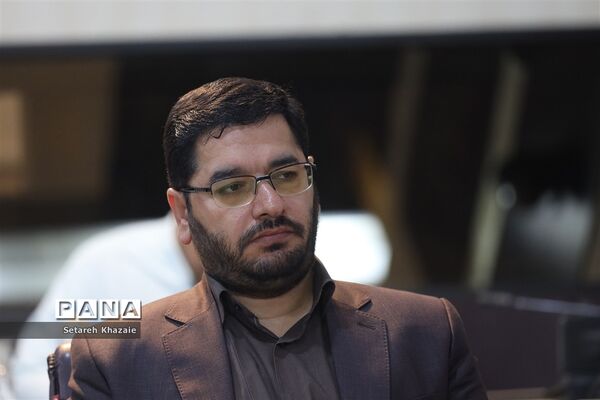 نشست هم اندیشی اولین جشنواره بین المللی رسانه خورشید