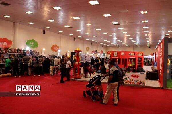 برگزاری نهمین نمایشگاه ایران نوشت در تهران