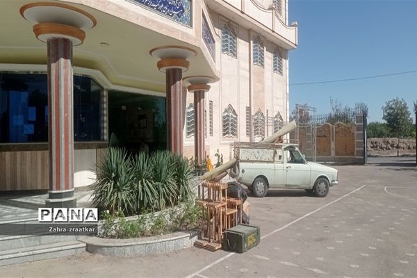 آماده سازی فضای هنرستان فاطمه الزهرا(س) جهت نواختن زنگ بازگشایی مدارس