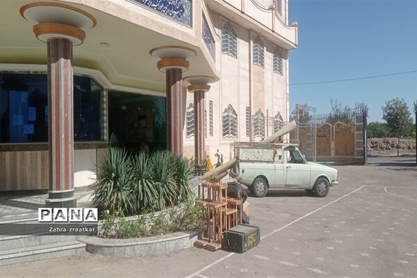 آماده سازی فضای هنرستان فاطمه الزهرا(س) جهت نواختن زنگ بازگشایی مدارس