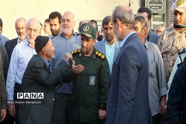 مزار شهدای گمنام شهرستان‌پیشوا گلباران شد