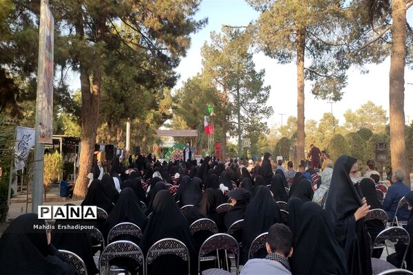 برگزاری مراسم زادروز شهیداصغرپاشاپور در گلزار شهدای تهران