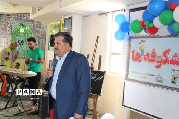 برگزاری جشن شکوفه‌ها در دبستان ولایت ۱ ناحیه ۲ یزد