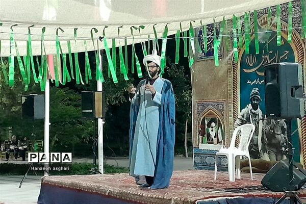 جشن ایستادگی در جوار مزار شهید گمنام به مناسبت گرامیداشت هفته دفاع مقدس