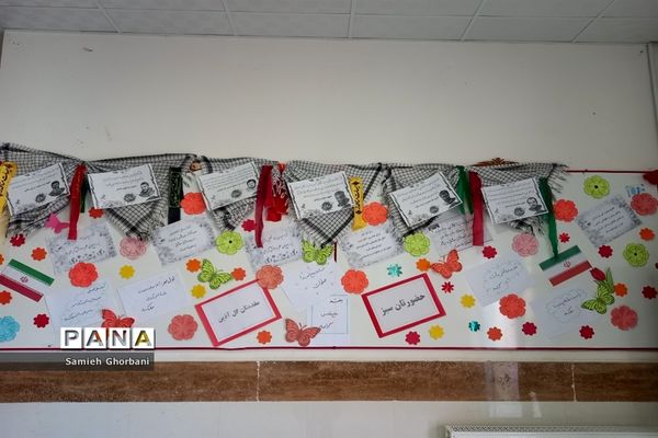 برگزاری جشن شکوفه‌ها دردبستان ریحانه طهوریان