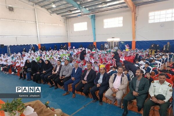 جشن شکوفه‌ها در شهرستان جاجرم