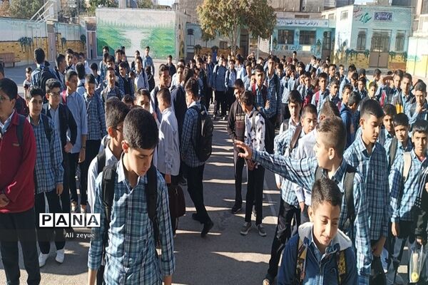شروع ماه مهر در مدرسه شاهد حضرت مهدی (عج)