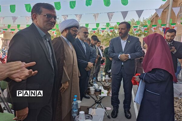 آغاز سال تحصیلی جدید با شعار «مهر مهدوی » در دبستان دخترانه شهید رسمتی  شهرستان‌قدس