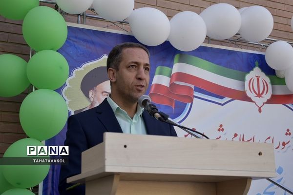 جشن بهار تعلیم و تربیت در دبستان حضرت مریم مقدس بومهن