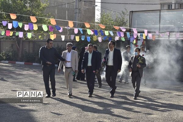 جشن بهار تعلیم و تربیت در دبستان حضرت مریم مقدس بومهن