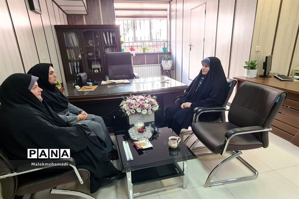 زنگ مهر در دبیرستان دخترانه فرهنگ  ۱۳