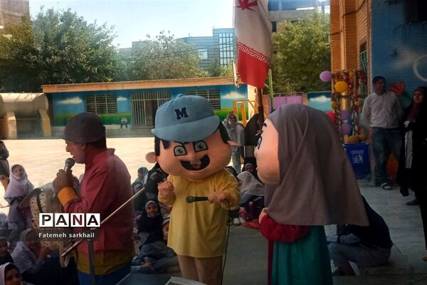 برگزاری جشن آغاز سال تحصیلی در مدرسه دخترانه ۱۷ شهریور شهرستان رباطکریم