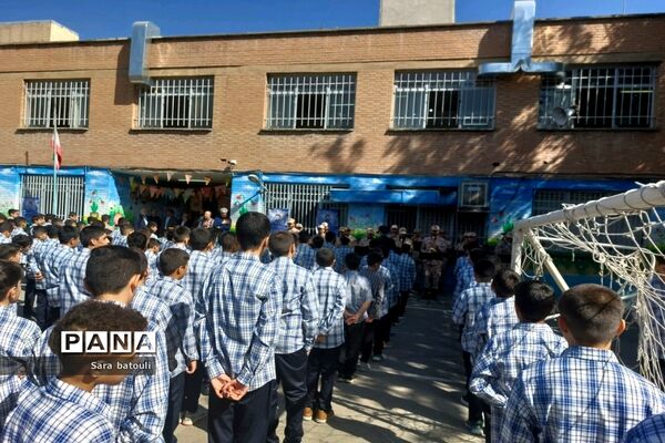 جشن بازگشایی مدارس در منطقه ۱۸