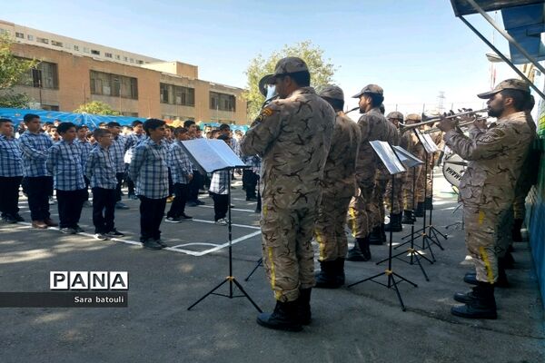 جشن بازگشایی مدارس در منطقه ۱۸
