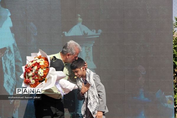 آیین استانی آغاز سال تحصیلی جدید در ناحیه چهار شیراز