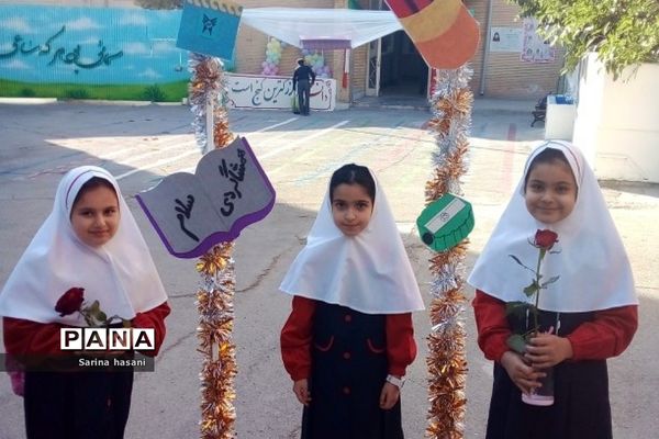 آیین بازگشایی ۳ مدرسه در رودهن همزمان با شروع سال تحصیلی جدید
