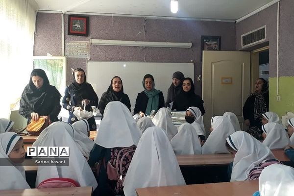 آیین بازگشایی ۳ مدرسه در رودهن همزمان با شروع سال تحصیلی جدید