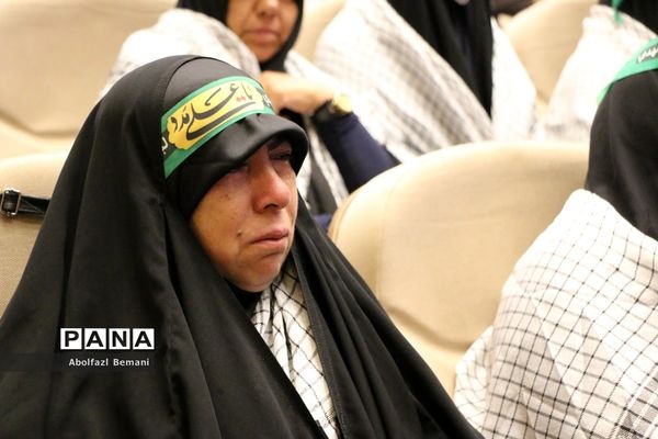 همایش سراسری تجلیل از پیشکسوتان جهاد و مقاومت در قم