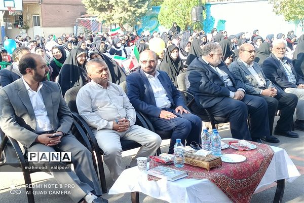 نواختن زنگ مهر ومقاومت در مدارس استان قزوین
