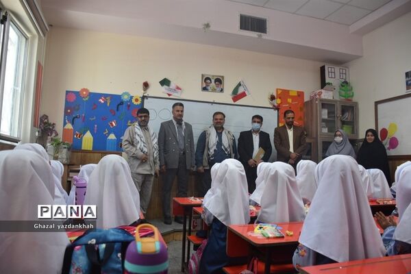 مراسم بازگشایی مدارس در منطقه تبادکان