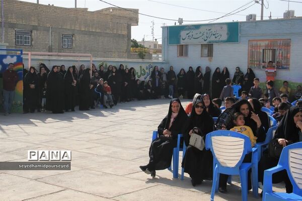 نواختن زنگ مهر و مقاومت در آموزشگاه بهشت فردوس ابرکوه