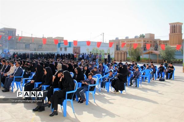 نواختن زنگ مهر و مقاومت در آموزشگاه بهشت فردوس ابرکوه