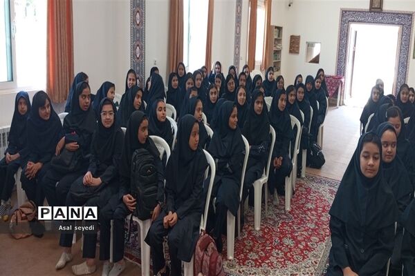 آغاز سال تحصیلی جدید در دبیرستان فرهنگ مرحوم فخرایی شهرستان کاشمر