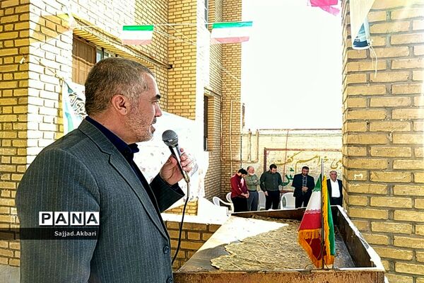 نواخته شدن زنگ  «مهر، ایثار و مقاومت» در شهر جعفریه قم