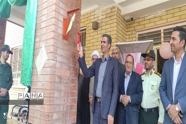 مراسم نمادین زنگ ایثار و مقاومت و بازگشایی آموزشگاه قلم چی در شهرستان بن