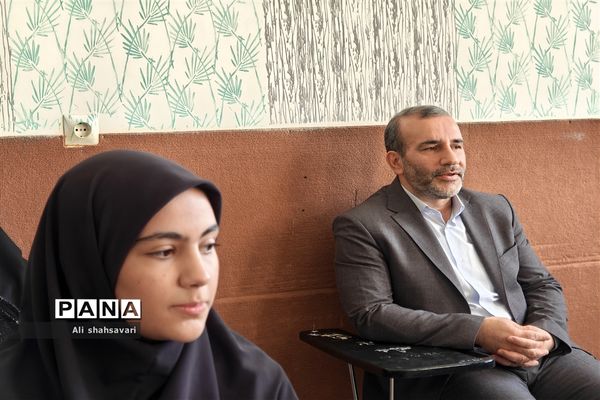 نواختن زنگ مهر، ایثار و مقاومت و آغاز سال تحصیلی جدید در کرمانشاه