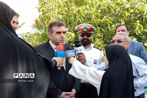 نواختن زنگ مهر، ایثار و مقاومت و آغاز سال تحصیلی جدید در کرمانشاه