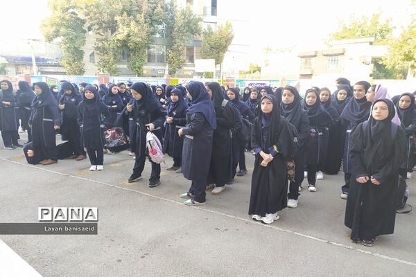 شروع سال تحصیلی  در دبیرستان شاهد دالکی ناحیه یک شیراز