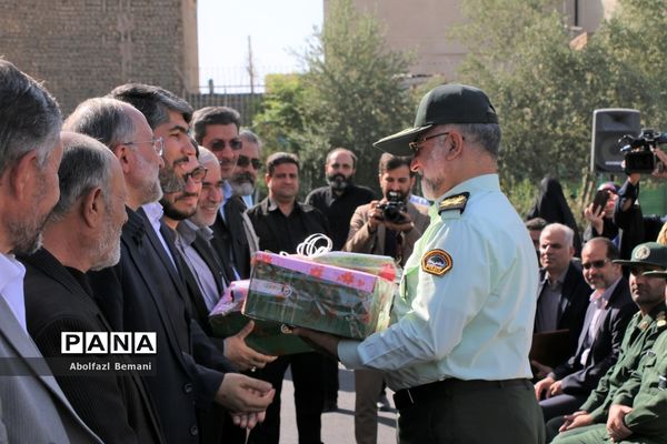 آیین آغاز سال تحصیلی با حضور معاون رئیس جمهوری در قم