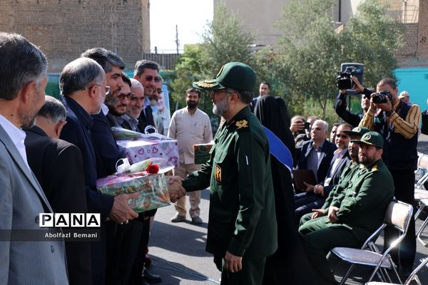 آیین آغاز سال تحصیلی با حضور معاون رئیس جمهوری در قم