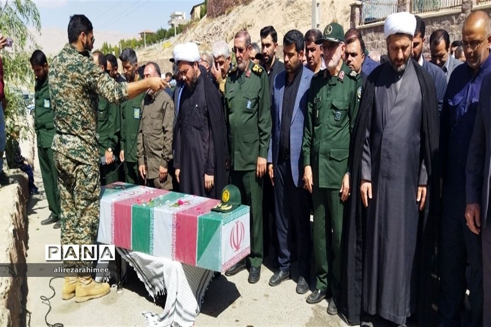 تشیع پیکر مطهر شهید گمنام در شهرستان فیروزکوه