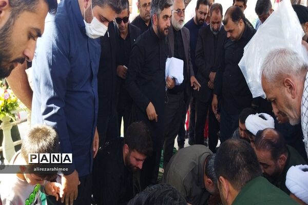 تشیع پیکر مطهر شهید گمنام در شهرستان فیروزکوه