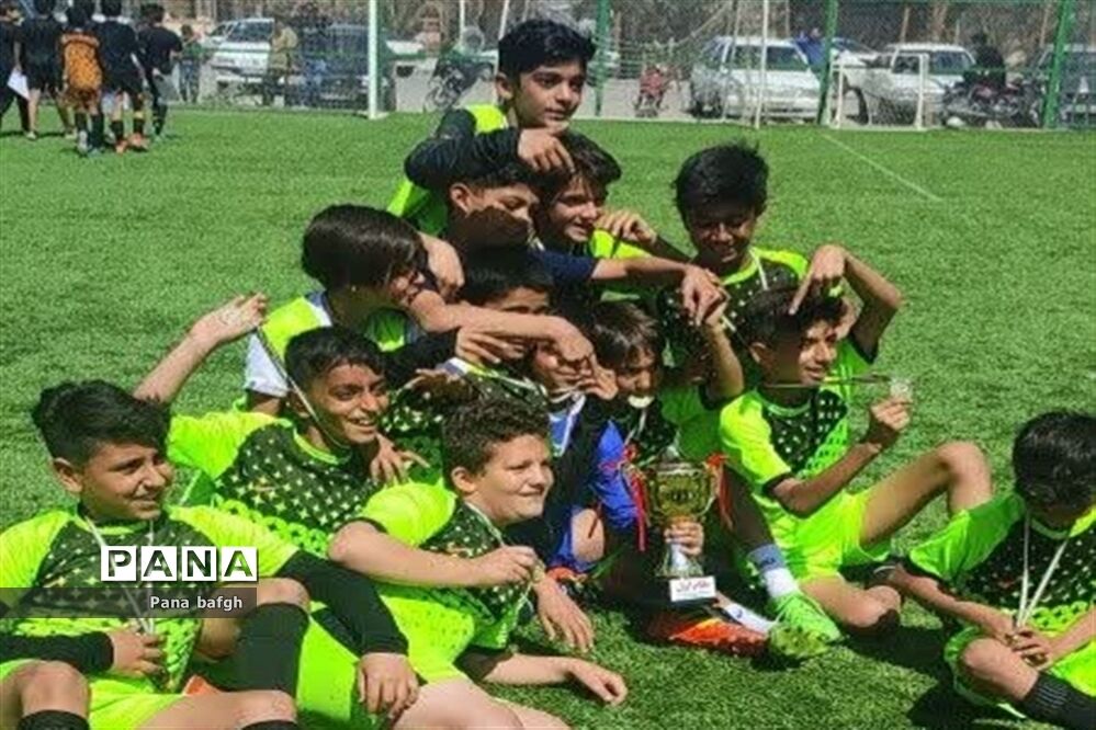 ظرفیت آموزش‌و‌پرورش می‌تواند فقر ‌فوتبال کشور را از بین ببرد