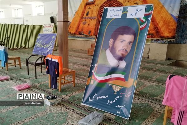 سومین رزمایش همدلی کمک به دانش‌آموزان نیازمند شهرستان اقلید در سال تحصیلی جدید