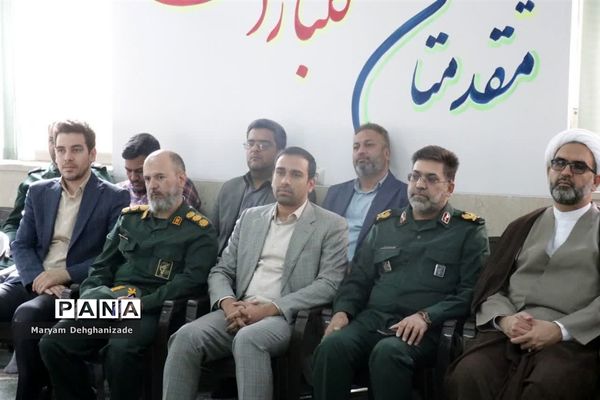 نواخته شدن زنگ مهر و مقاومت در مدارس شهرستان مهریز