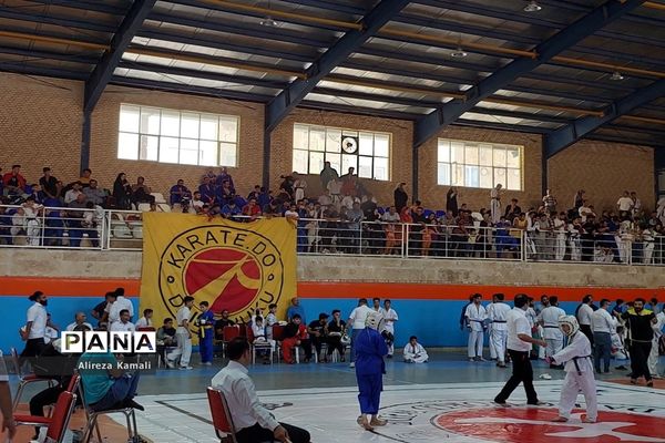 برگزاری مسابقات کشوری رزمی در صفادشت