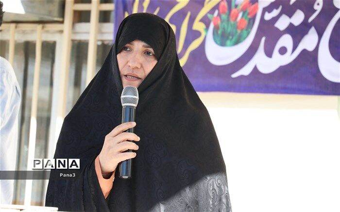 بزرگترین لطف خداوند به فرهنگیان، اعطای معلمی به آنها بوده است
