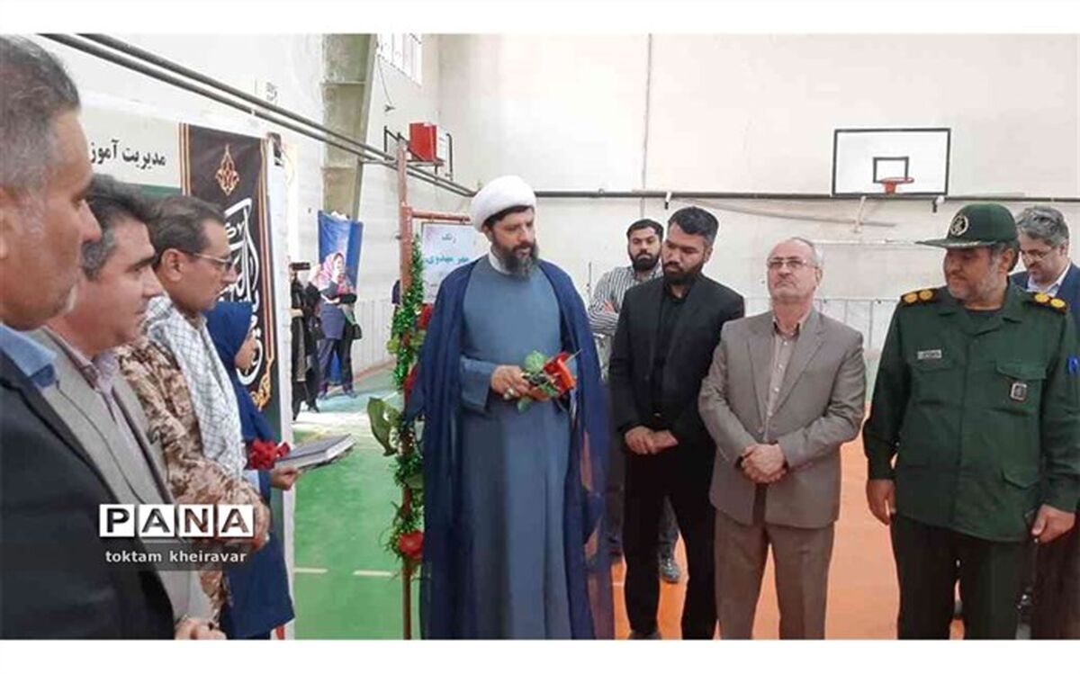زنگ مهر و مقاومت در شهرستان شیروان نواخته شد/فیلم